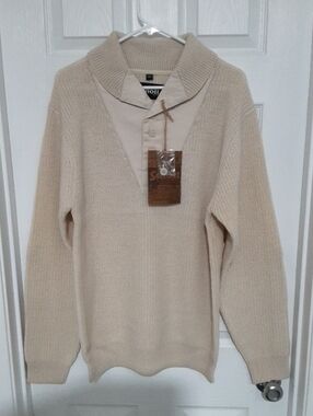 Scott Men's Cream V-Neck Ribbed Sweater with Button Placket
